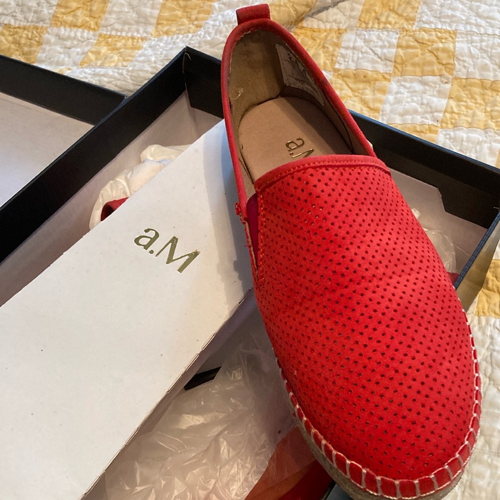 Marcus Anthony Tribeca Espadrille in Suede Blood Orange Size 7